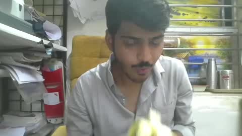 Robertsalia online show from 03/10/25, 12:59