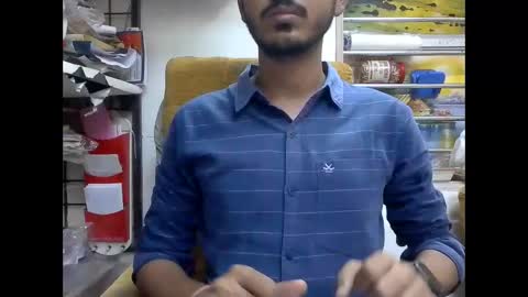 Robertsalia online show from 09/30/25, 12:21