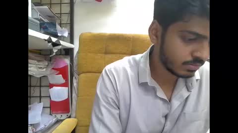 Robertsalia online show from 10/30/25, 12:17