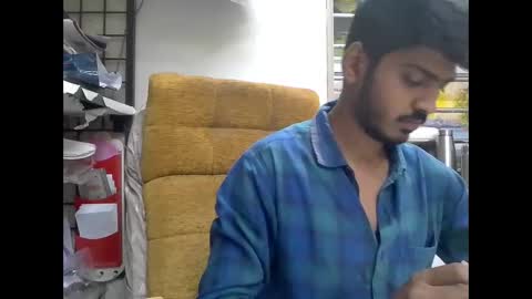 Robertsalia online show from 11/08/25, 11:54