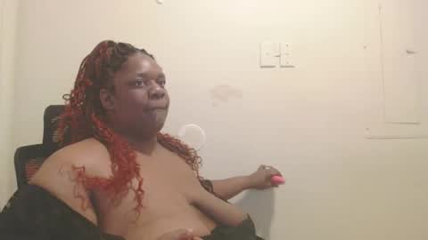 robertswhitney52 online show from 09/24/25, 12:58