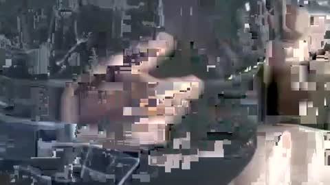 Snapshot of robglide chatting on 11/12/25, 11:14 robglide online show from 11/12/25, 11:14