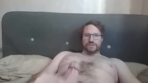 robinouhot online show from 02/20/25, 08:39