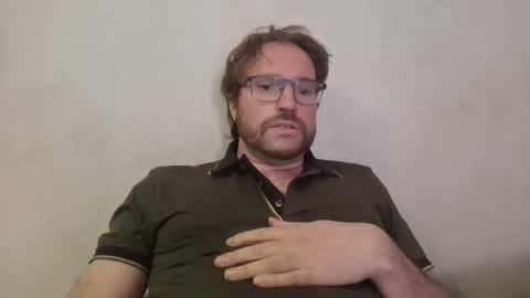 robinouhot online show from 02/21/25, 01:33