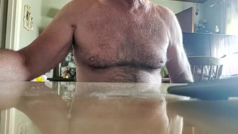 Snapshot of robke1966 chatting on 06/14/26, 06:26 robke1966 online show from 06/14/26, 06:26