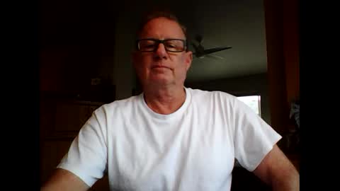 Snapshot of robo0000 chatting on 11/03/25, 09:27 robo0000 online show from 11/03/25, 09:27