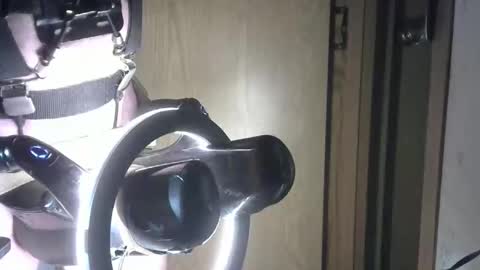 Robodickmilker online show from 10/25/25, 01:24