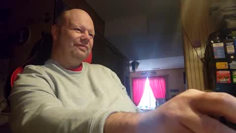 Robo Nuts online show from 01/26/25, 07:41