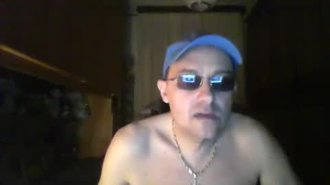 Snapshot of roby360 chatting on 04/04/26, 06:49 robertino online show from 04/04/26, 06:49