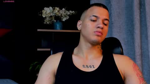 rocco_santos online show from 09/20/25, 06:03