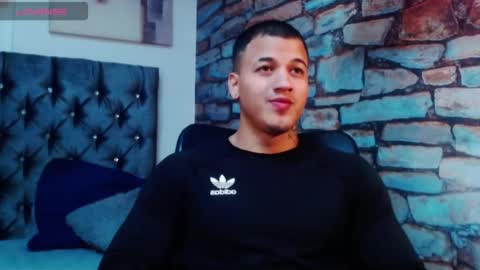 rocco_santos online show from 10/16/25, 12:22