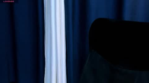 rocco_santos online show from 10/21/25, 01:28