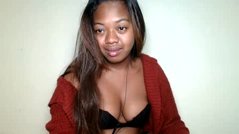 rochellinah online show from 07/02/26, 10:49