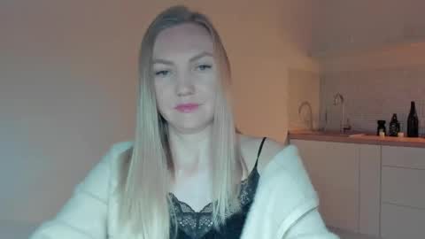 rock__baby online show from 05/17/26, 04:43