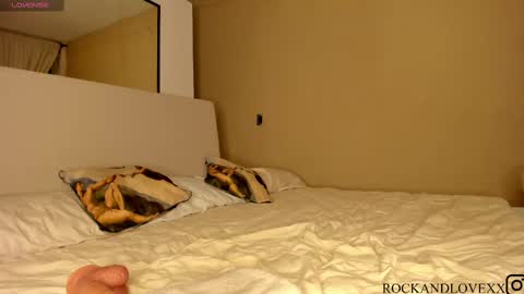 Snapshot of rockandlovexx chatting on 09/30/25, 02:49 Samantha Estephania  online show from 09/30/25, 02:49