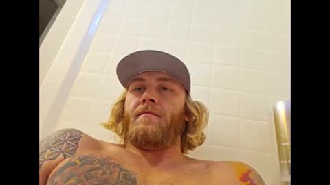 Snapshot of rockhardsurfers chatting on 12/25/24, 02:34 rockhardsurfers online show from 12/25/24, 02:34