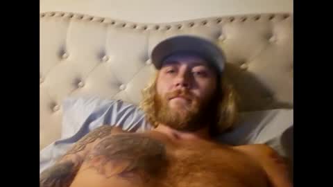 Snapshot of rockhardsurfers chatting on 01/13/25, 03:12 rockhardsurfers online show from 01/13/25, 03:12