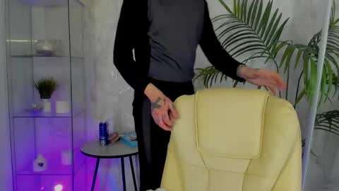 Snapshot of rockleen chatting on 03/01/26, 10:45 rockleen online show from 03/01/26, 10:45