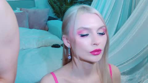 Lina and Den online show from 04/02/26, 06:11