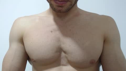 rocky muscle online show from 03/31/26, 03:41