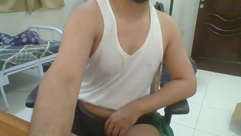 Snapshot of rockysam090 chatting on 04/05/26, 12:46 rockysam090 online show from 04/05/26, 12:46