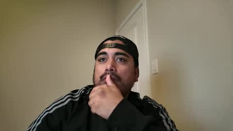 rodeoranger512 online show from 04/27/26, 05:27