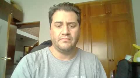 Snapshot of rodfer chatting on 05/24/26, 08:25 Rodfer online show from 05/24/26, 08:25
