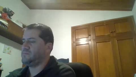 Snapshot of rodfer chatting on 05/26/26, 09:16 Rodfer online show from 05/26/26, 09:16