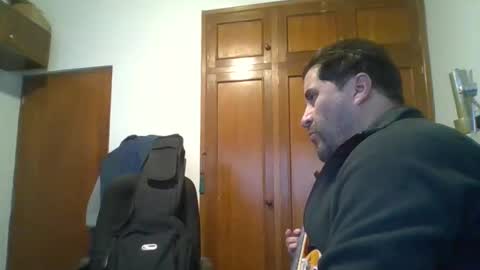 Snapshot of rodfer chatting on 05/30/26, 10:56 Rodfer online show from 05/30/26, 10:56