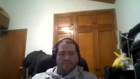 Snapshot of rodfer chatting on 07/18/26, 09:24 Rodfer online show from 07/18/26, 09:24