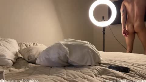 Rodrigo online show from 02/16/25, 09:38