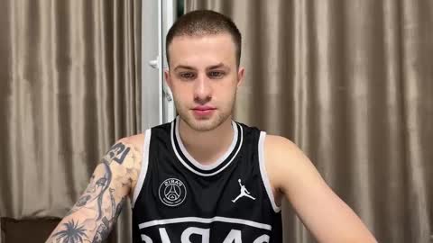 Rodrigo online show from 09/23/25, 08:34