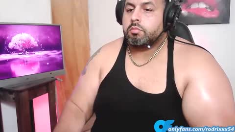 Snapshot of rodrixxx54 chatting on 02/07/25, 12:31 rodrixxx54 online show from 02/07/25, 12:31