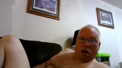 rodstud641 online show from 10/06/25, 10:56
