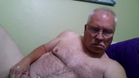 rodstud641 online show from 10/15/25, 11:16