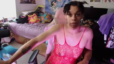 Snapshot of roelliitheecchi chatting on 05/19/26, 04:24 Roellii Pinky online show from 05/19/26, 04:24