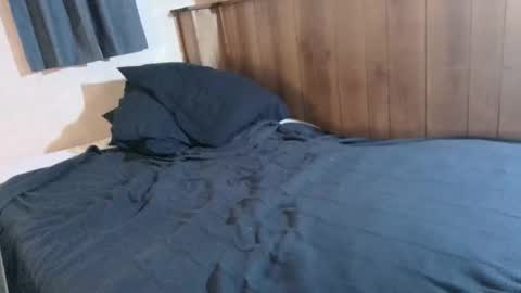 watchme online show from 02/16/25, 07:48