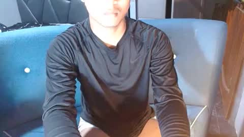 Snapshot of rogueprince_jace chatting on 04/07/26, 01:50 Jace online show from 04/07/26, 01:50