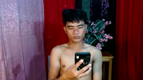 roianboyyy online show from 06/22/26, 12:24