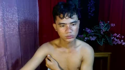 Snapshot of roianboyyy chatting on 07/06/26, 12:29 roianboyyy online show from 07/06/26, 12:29