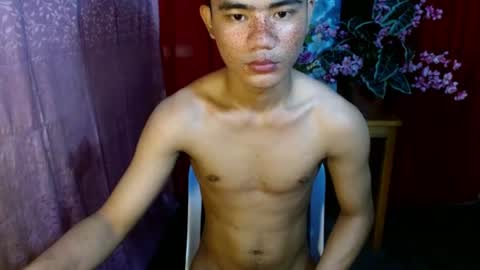 Snapshot of roianboyyy chatting on 07/30/26, 02:10 roianboyyy online show from 07/30/26, 02:10