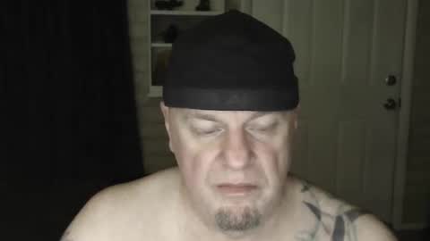 Snapshot of roinaz chatting on 12/03/24, 07:00 roinaz online show from 12/03/24, 07:00