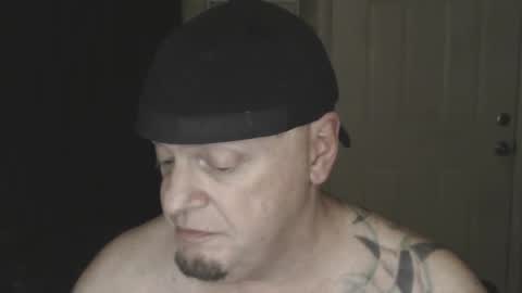 Snapshot of roinaz chatting on 12/19/24, 10:24 roinaz online show from 12/19/24, 10:24