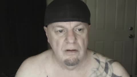 Snapshot of roinaz chatting on 12/22/24, 07:31 roinaz online show from 12/22/24, 07:31