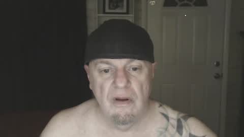 Snapshot of roinaz chatting on 12/29/24, 06:05 roinaz online show from 12/29/24, 06:05