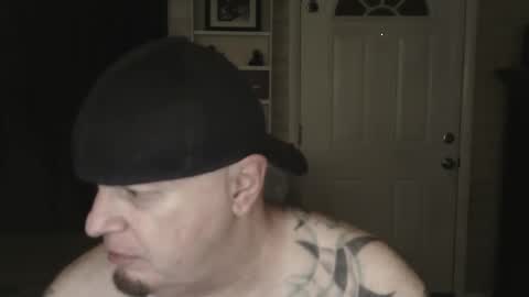 Snapshot of roinaz chatting on 01/12/25, 08:14 roinaz online show from 01/12/25, 08:14