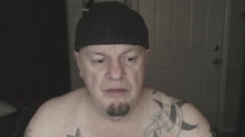 Snapshot of roinaz chatting on 01/28/25, 06:49 roinaz online show from 01/28/25, 06:49