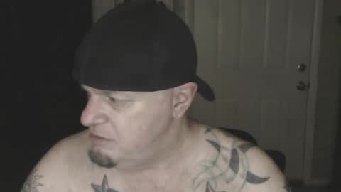 Snapshot of roinaz chatting on 01/31/25, 05:40 roinaz online show from 01/31/25, 05:40