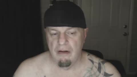 Snapshot of roinaz chatting on 02/01/25, 07:05 roinaz online show from 02/01/25, 07:05