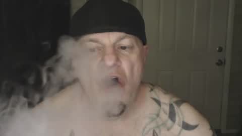 Snapshot of roinaz chatting on 02/02/25, 02:27 roinaz online show from 02/02/25, 02:27